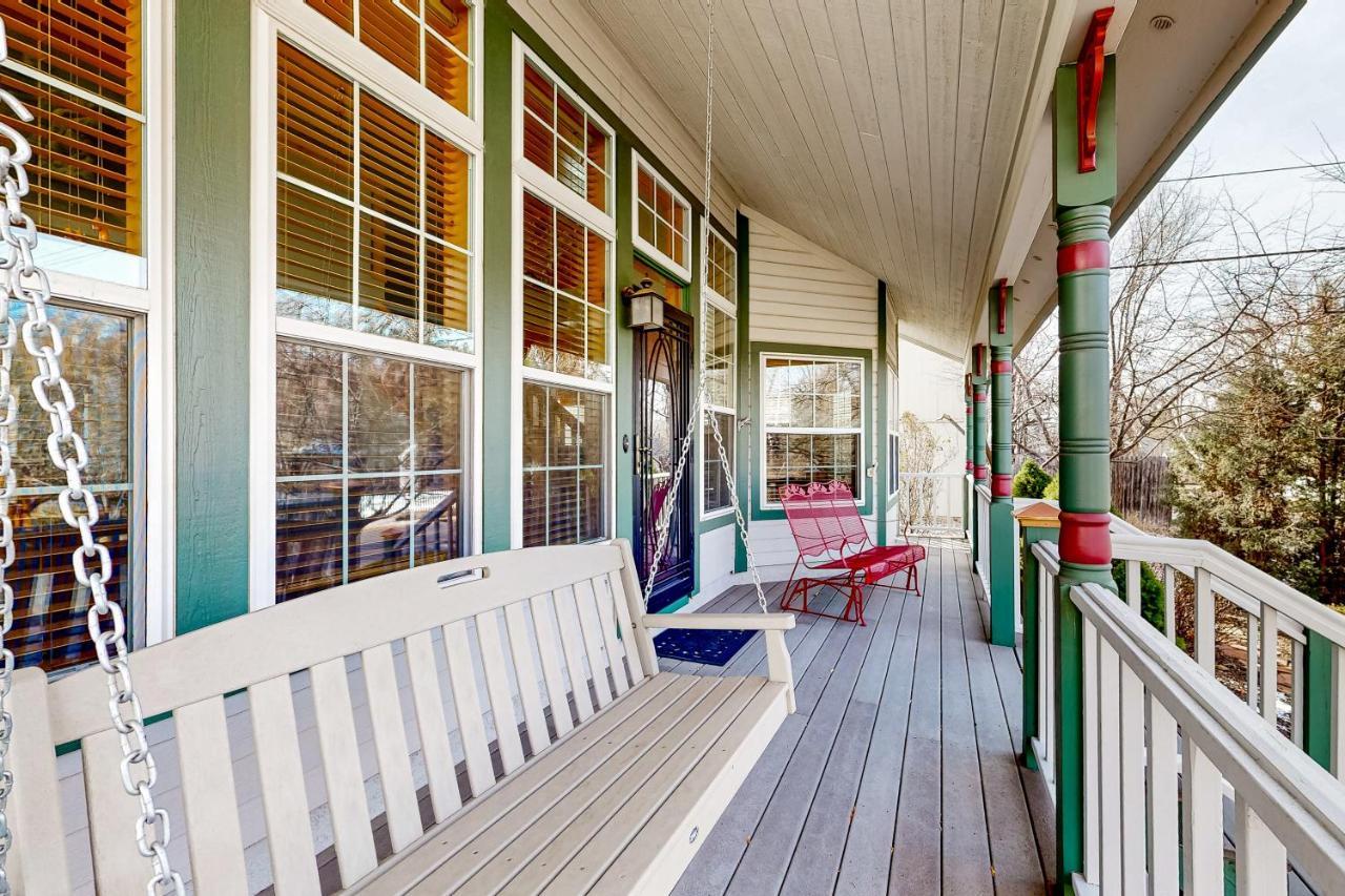 Flagstaff Fantasy - Main House Villa Exterior photo