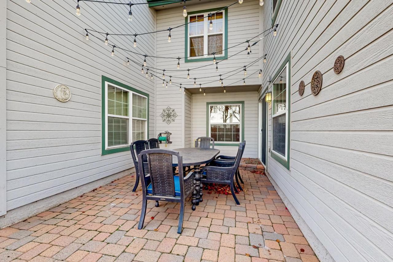 Flagstaff Fantasy - Main House Villa Exterior photo