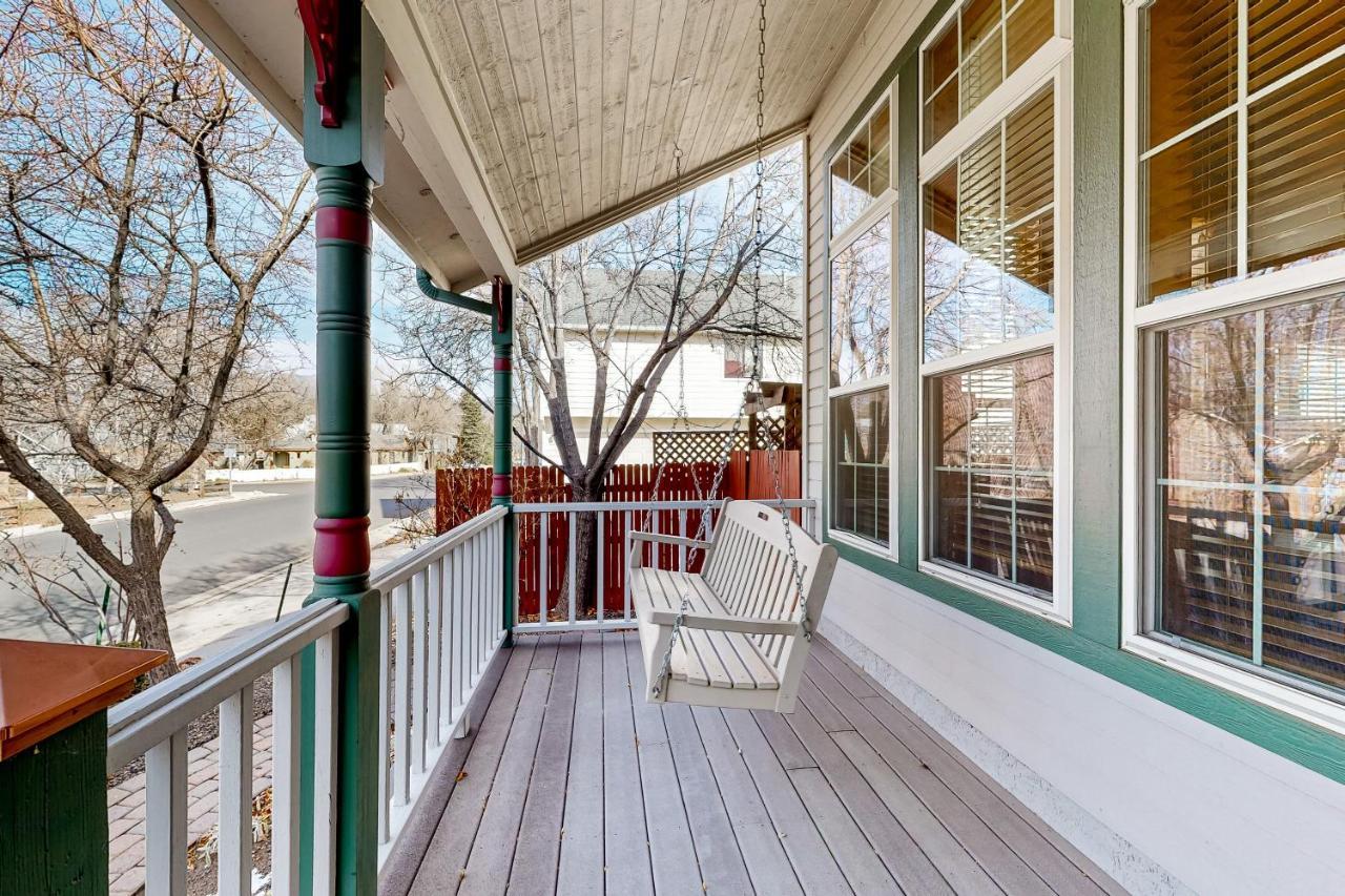 Flagstaff Fantasy - Main House Villa Exterior photo